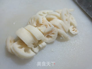蛋饺莲藕煮毛毛菜的做法步骤：3