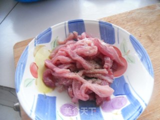 酱炒肉丝的做法步骤：3