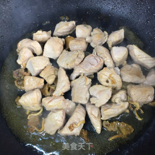 腐竹烧肉的做法步骤：3