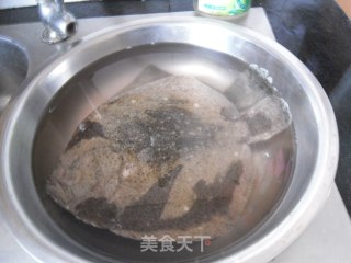 煎烧多宝鱼的做法步骤：1