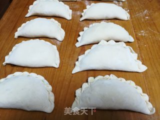 韭菜盒子的做法步骤：8