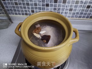 陈皮玉竹水鸭汤的做法步骤：2