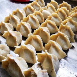 胡萝卜牛肉水饺的做法步骤：8