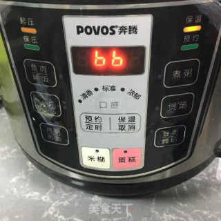 莲藕煲猪骨的做法步骤：5