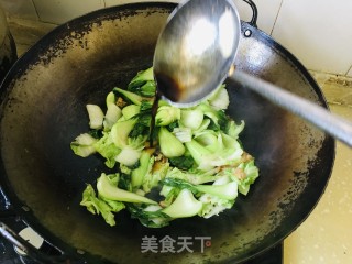 油滋啦炒油菜的做法步骤：7
