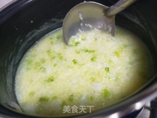 芹菜双米粥的做法步骤：4