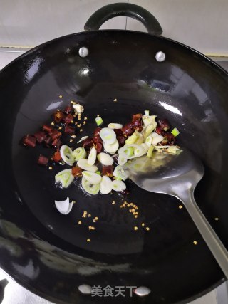 干煸四季豆的做法步骤：6