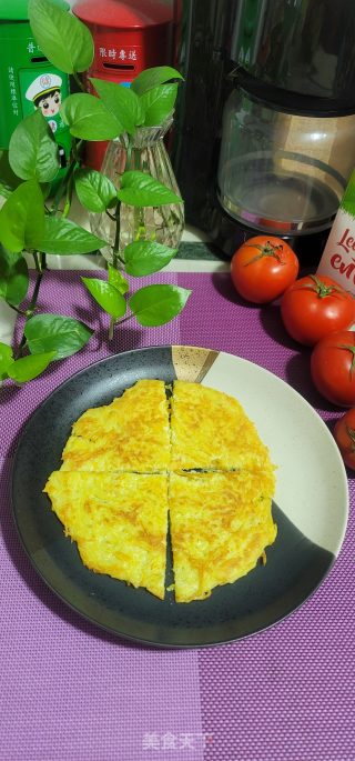 土豆丝鸡蛋饼的做法步骤：7