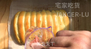 温莎排包，一次发酵法，操作简单，组织松软拉丝，奶香四溢巨好吃。的做法步骤：13