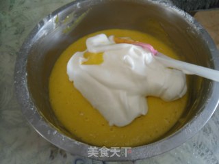 戚风蛋糕的做法步骤：7