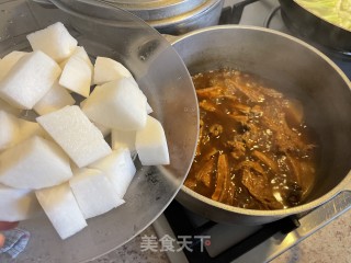 牛坑腩焖萝卜的做法步骤：7
