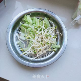 油泼刀削面的做法步骤：1