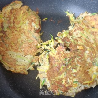 薯泥南瓜蛋饼的做法步骤：12