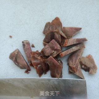 “萝卜”青萝卜炖酱牛肉的做法步骤：2