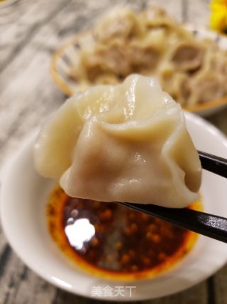 肉嫩鲜香的羊肉圆葱胡萝卜饺子的做法步骤：19