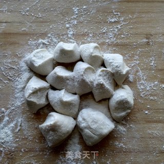 发面水煎包的做法步骤：10