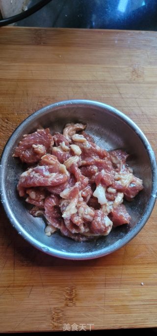 油豆腐肉片煲的做法步骤：4
