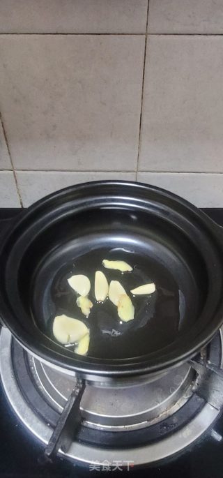 油豆腐肉片煲的做法步骤：5