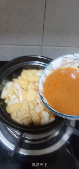 油豆腐肉片煲的做法步骤：8