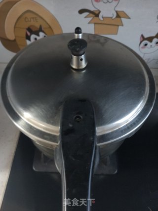 粘糯玉米的做法步骤：3