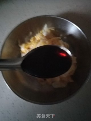 五花肉酸菜卷的做法步骤：4