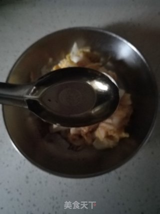 五花肉酸菜卷的做法步骤：7