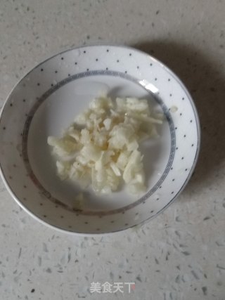 五花肉酸菜卷的做法步骤：12