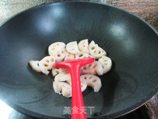 莲藕烧小素鸡的做法步骤：6