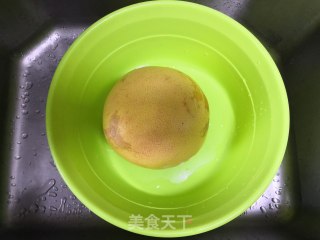 自制蜂蜜柚子茶的做法步骤：1