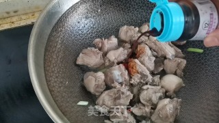 白萝卜炖鸭肉的做法步骤：8