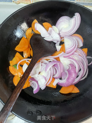 家庭版小炒肉的做法步骤：4