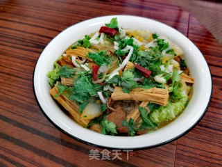 猪肉炖粉条的做法步骤：17