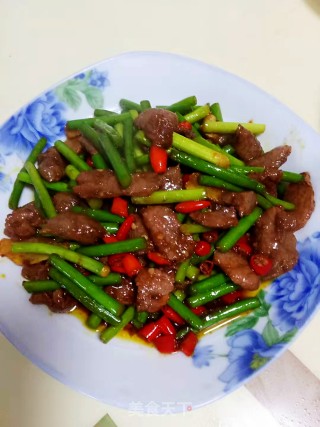 蒜苔炒牛肉的做法步骤：7