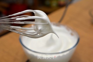 电饭煲戚风蛋糕的做法步骤：3