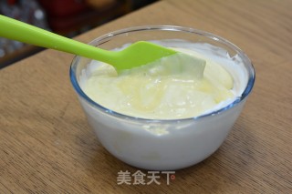 电饭煲戚风蛋糕的做法步骤：6