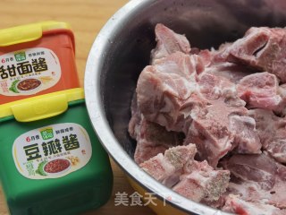 酱脊骨的做法步骤：1