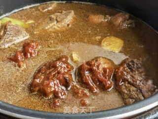 酱脊骨的做法步骤：7
