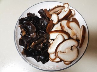 砂锅肉末豆腐煲的做法步骤：3