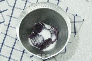 高颜值紫薯香草天使卷的做法步骤：11