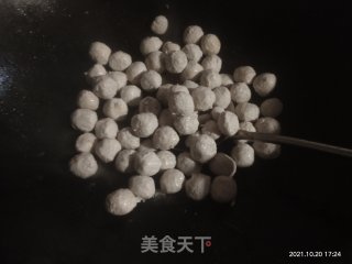 煎猪肉丸的做法步骤：3