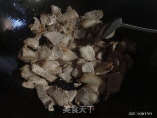 炒猪肉的做法步骤：4