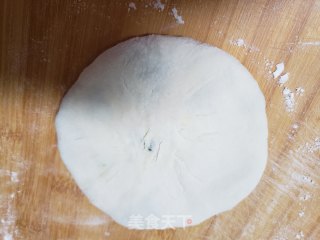 白萝卜秧鸡蛋馅饼的做法步骤：10