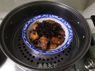 梅菜扣肉的做法步骤：15