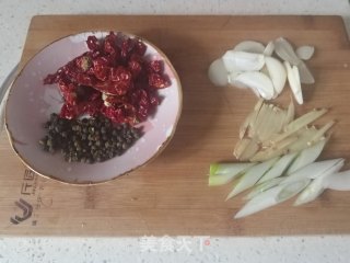 干锅大虾鸡翅的做法步骤：7