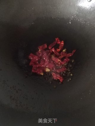 干锅大虾鸡翅的做法步骤：15