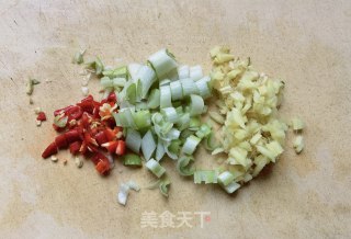 白菜苗鸡蛋煎饼的做法步骤：3