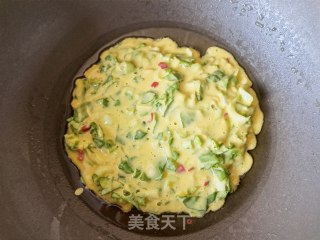 白菜苗鸡蛋煎饼的做法步骤：11