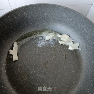 嫩南瓜熟肉炒米粉的做法步骤：8
