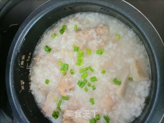咸骨芋头粥的做法步骤：13