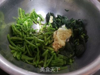 凉拌红薯杆红薯叶的做法步骤：5
